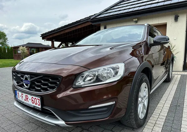 mazowieckie Volvo V60 Cross Country cena 67000 przebieg: 190000, rok produkcji 2018 z Kraków